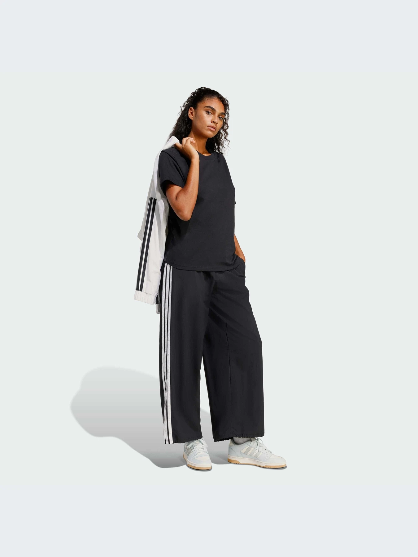 Футболки и поло Adidas модель KC6388-KZ Футболки и поло Adidas модель KC6388-KZ Фото