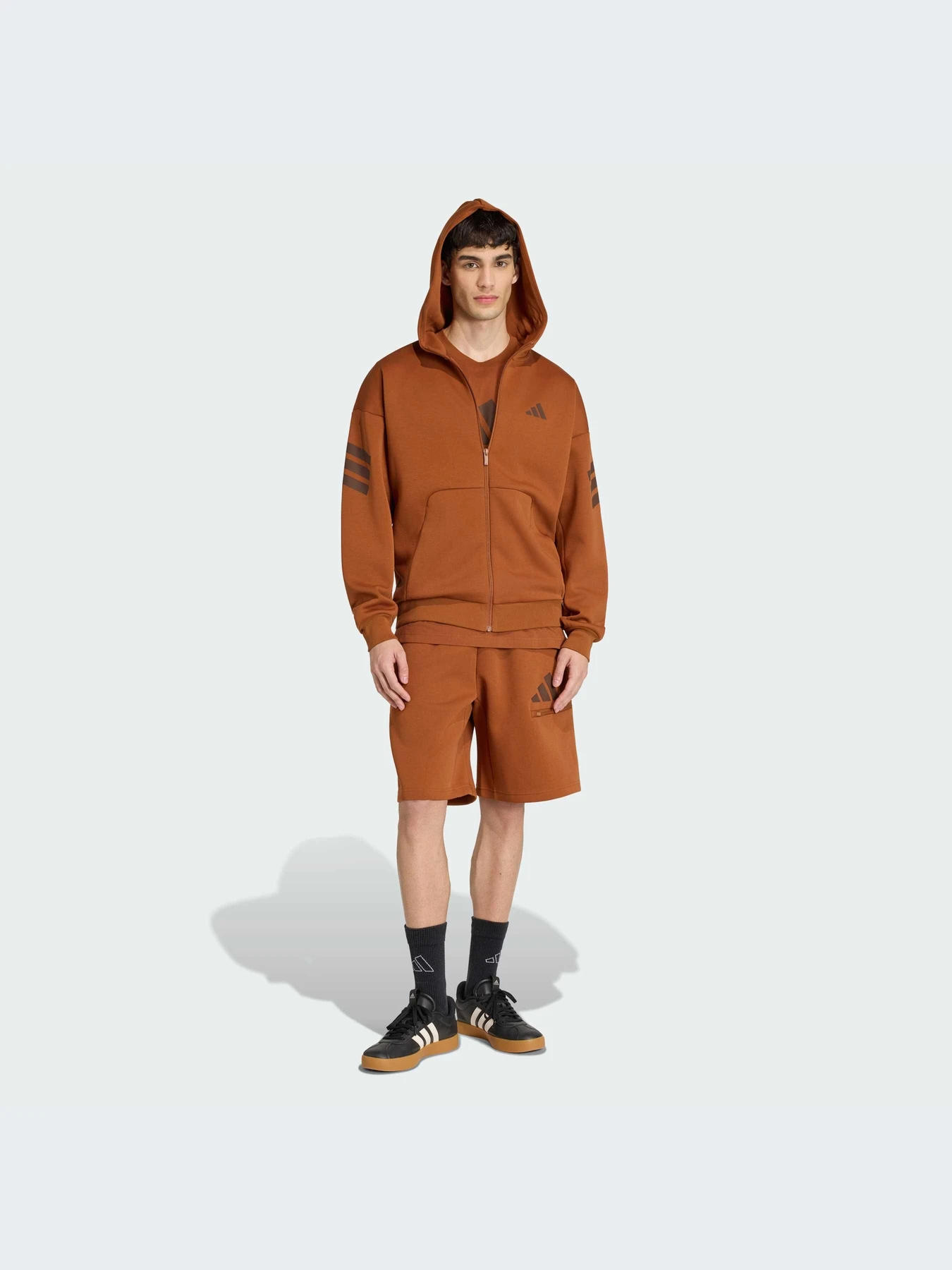 Шорты Adidas модель JZ9397-KZ Шорты Adidas модель JZ9397-KZ Фото