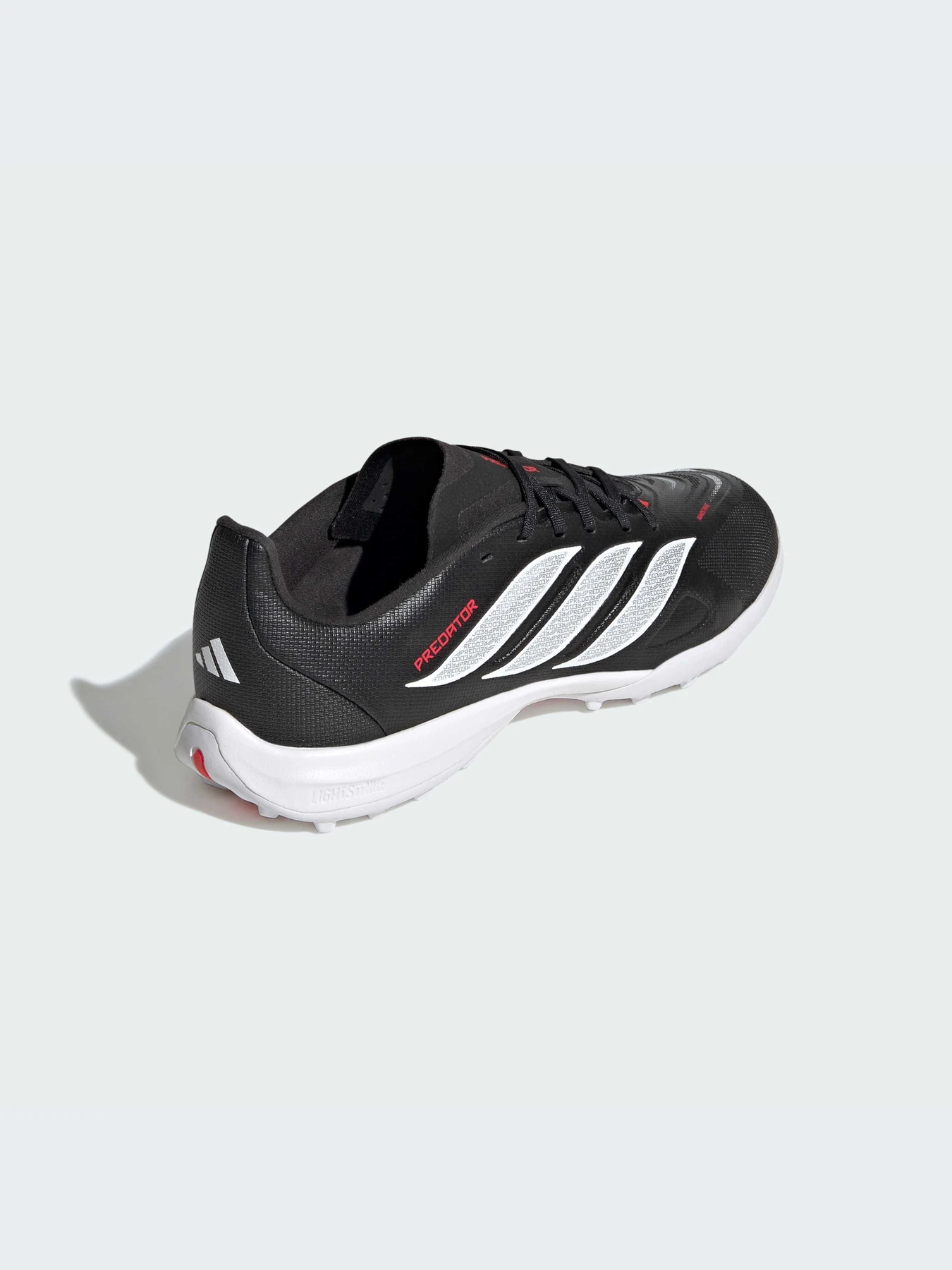 Кроссовки Adidas Predator модель JR7914-KZ Кроссовки Adidas Predator модель JR7914-KZ Фото