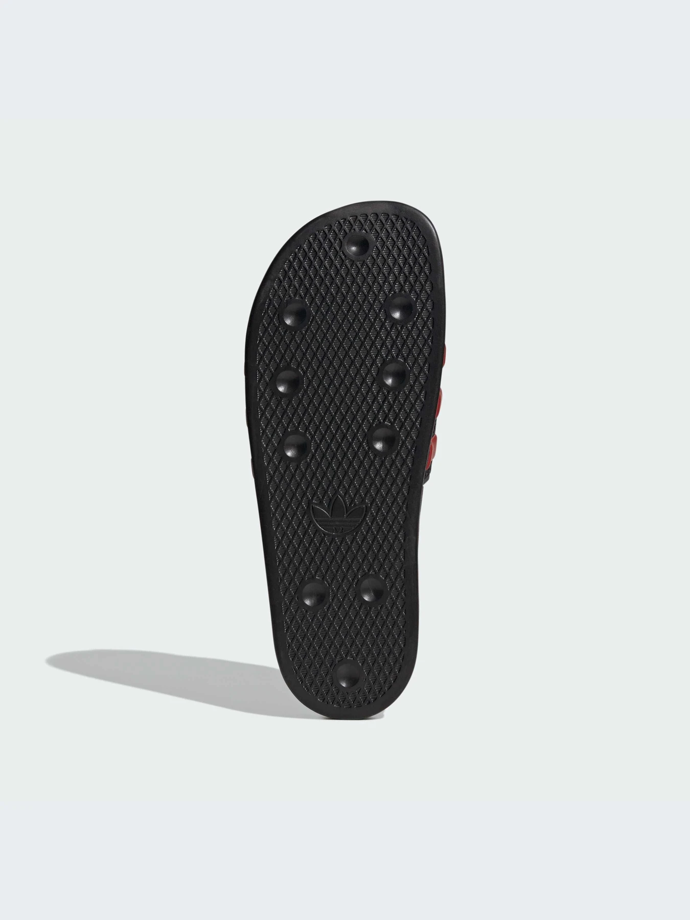 Шлёпанцы Adidas Adilette модель JQ9515-KZ Шлёпанцы Adidas Adilette модель JQ9515-KZ Фото