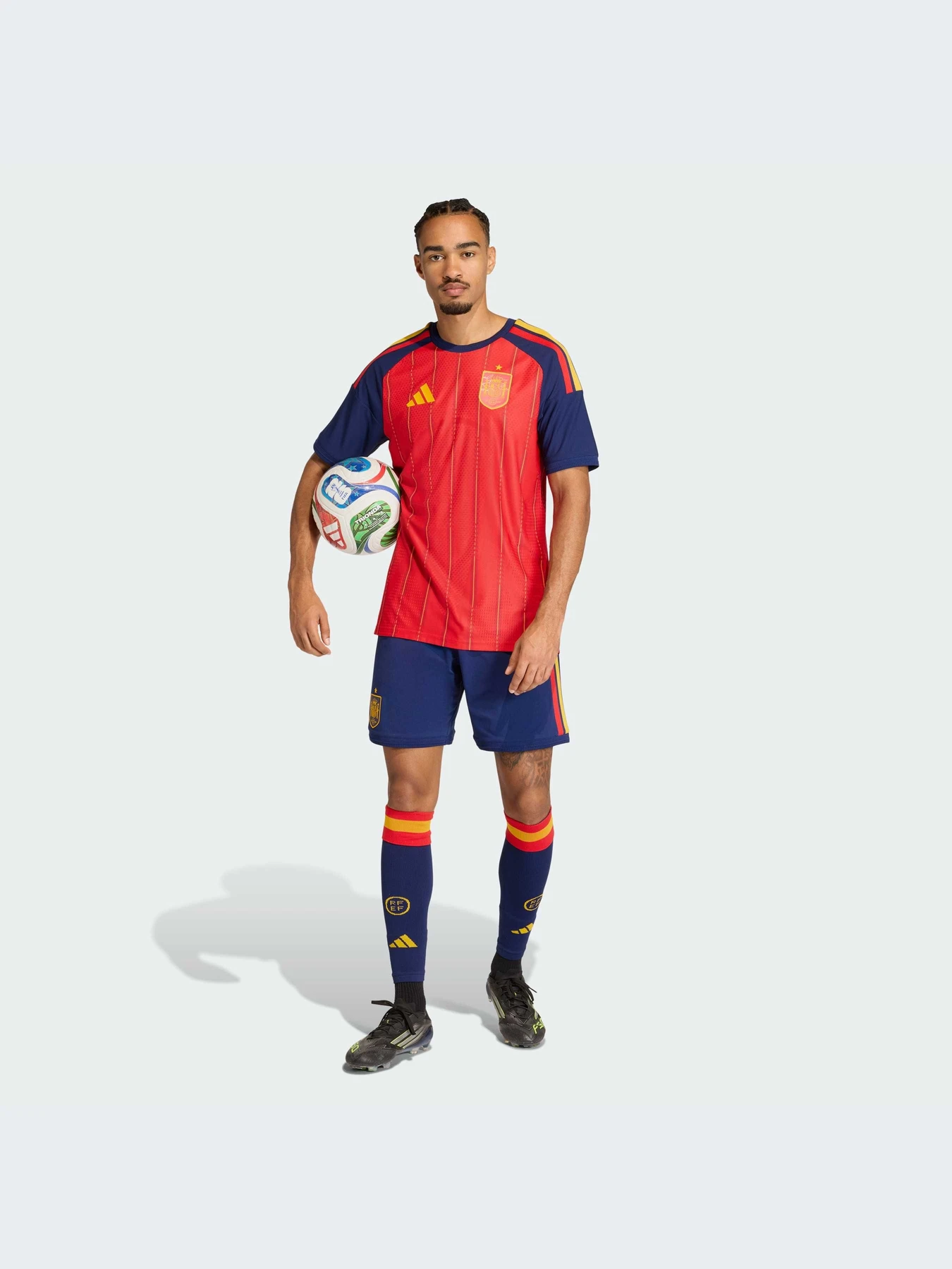 Футболки и поло Adidas модель JN4366-KZ Футболки и поло Adidas модель JN4366-KZ Фото