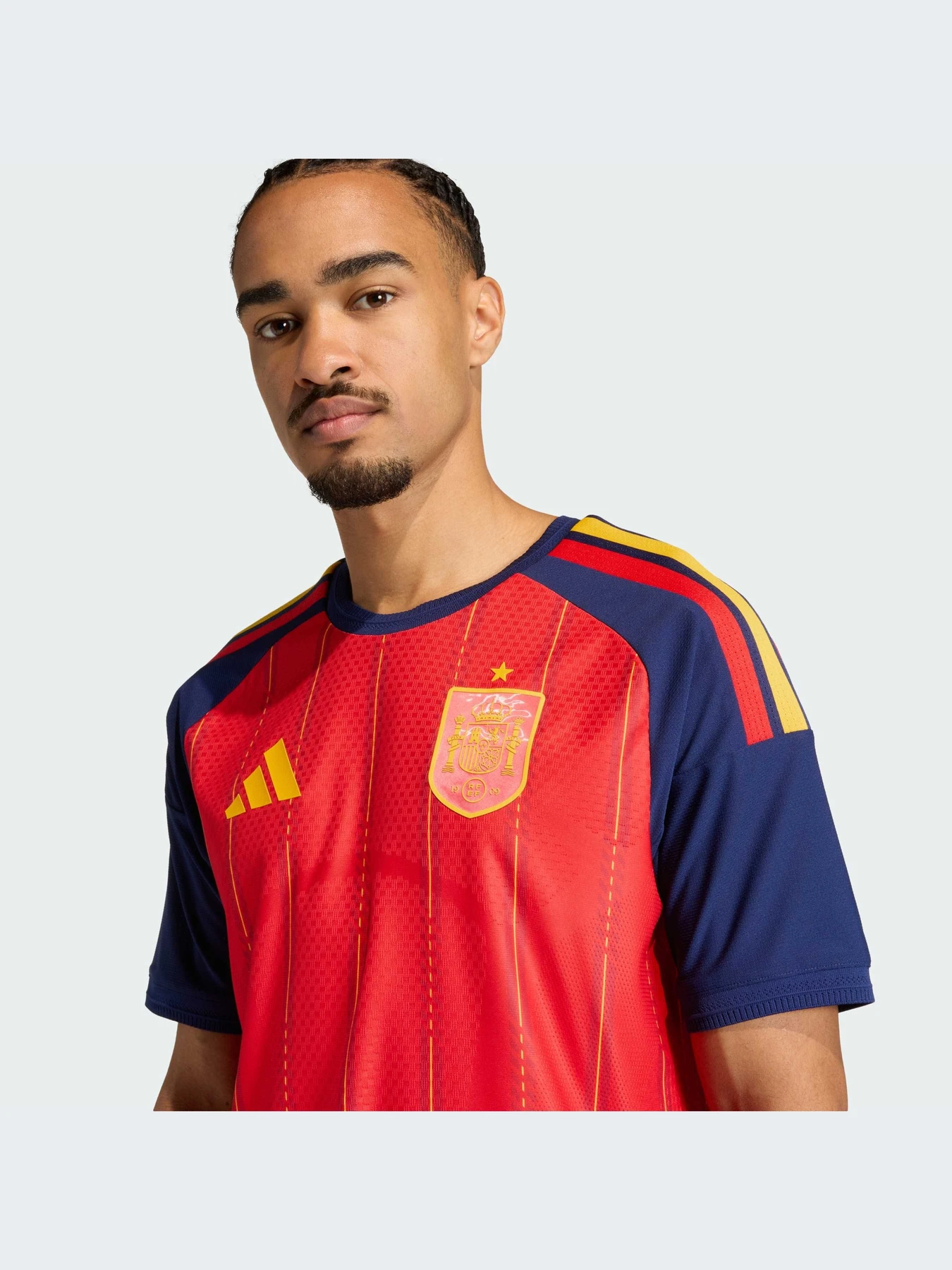 Футболки и поло Adidas модель JN4366-KZ Футболки и поло Adidas модель JN4366-KZ Фото