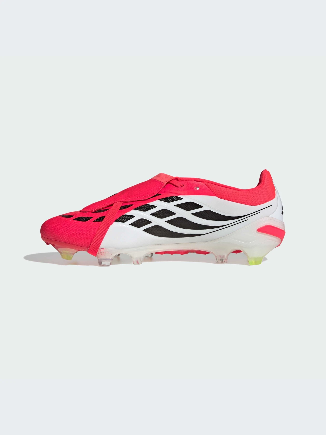 Кроссовки Adidas Predator модель JS0950-KZ Кроссовки Adidas Predator модель JS0950-KZ Фото