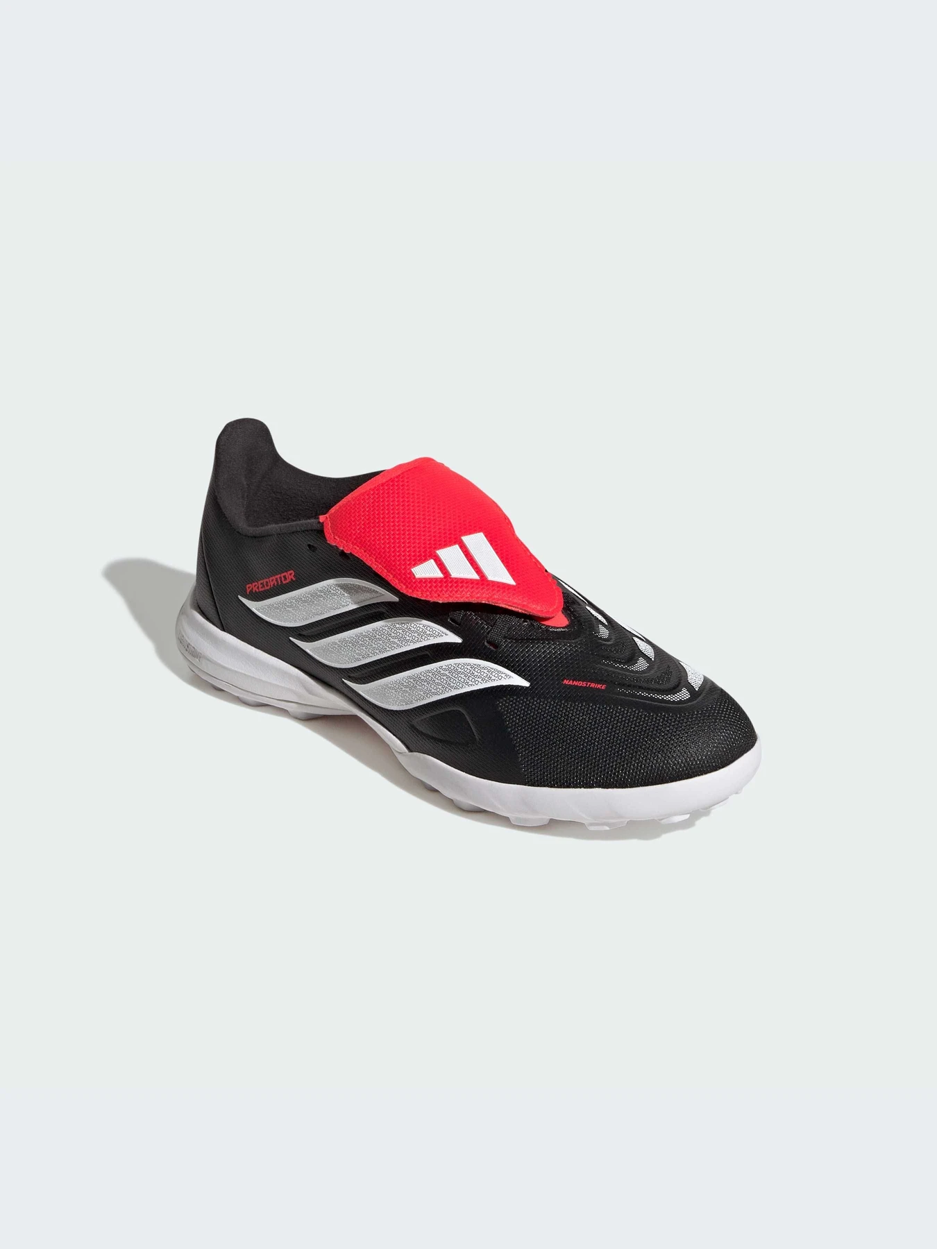Кроссовки Adidas Predator модель JS1041-KZ Кроссовки Adidas Predator модель JS1041-KZ Фото