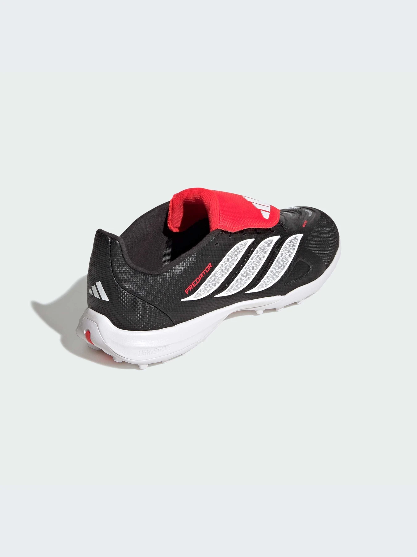 Кроссовки Adidas Predator модель JS1041-KZ Кроссовки Adidas Predator модель JS1041-KZ Фото