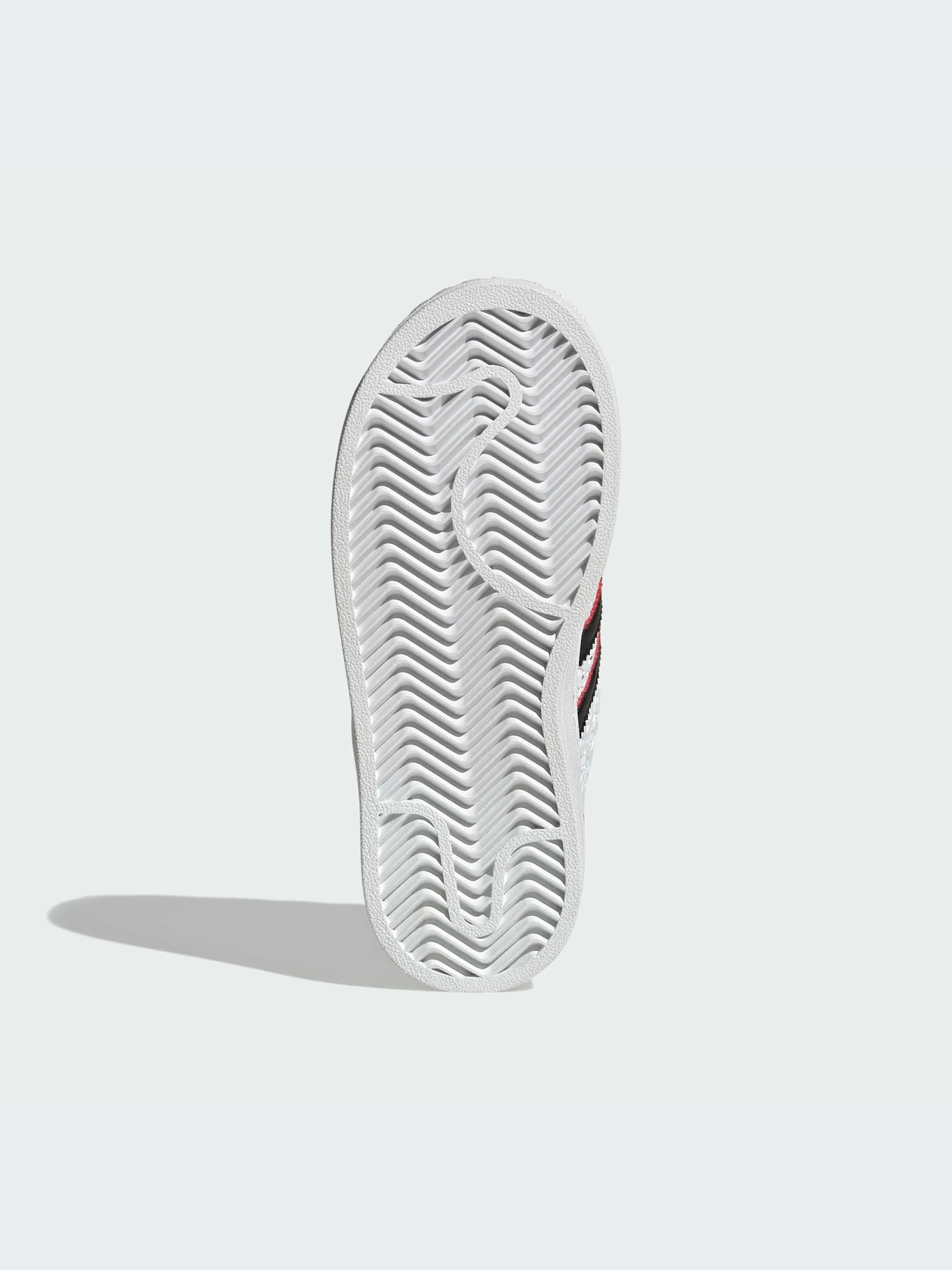 Кроссовки Adidas Superstar модель IH4635-KZ Кроссовки Adidas Superstar модель IH4635-KZ Фото