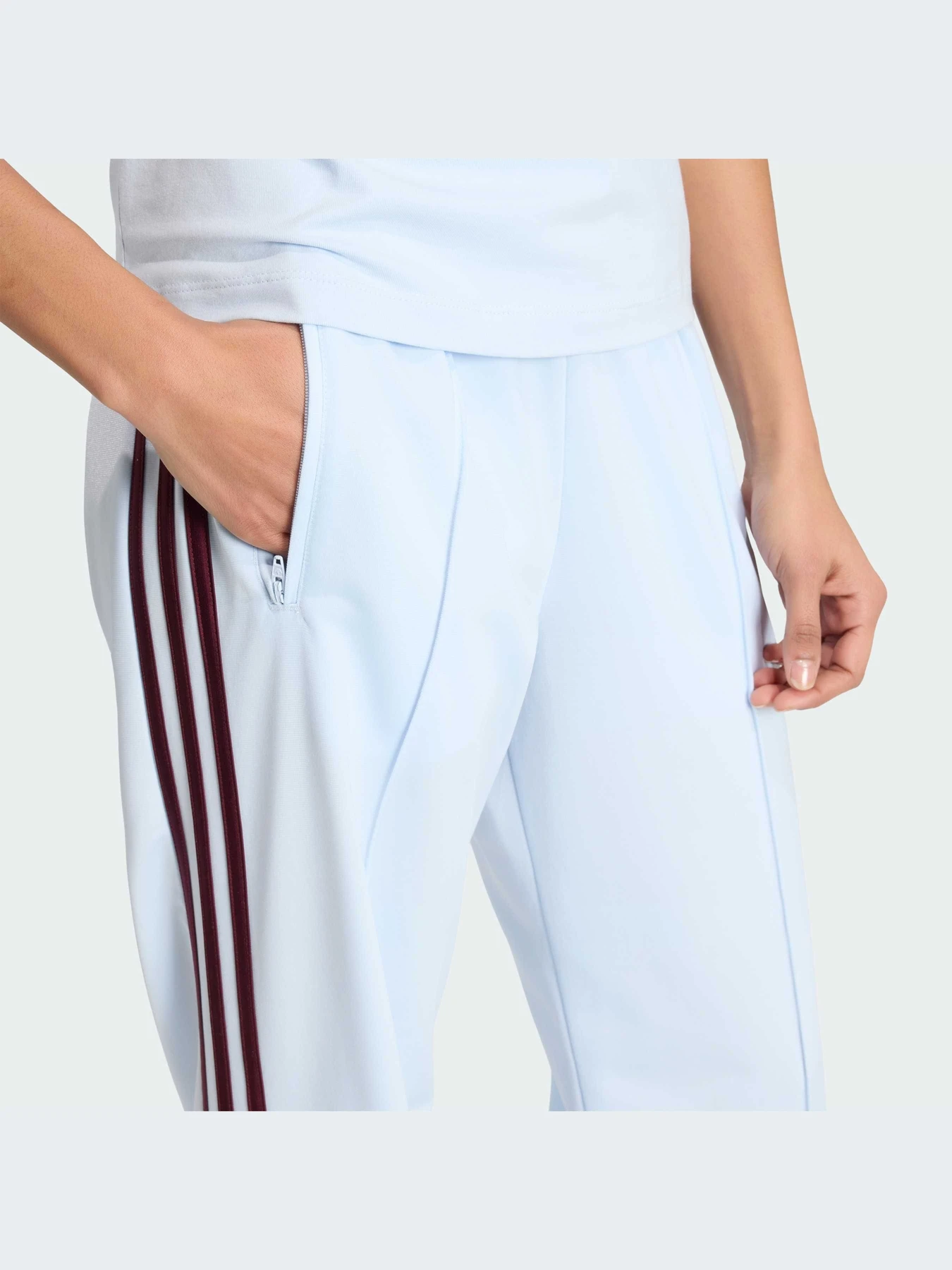 Брюки Adidas модель KC6561-KZ Брюки Adidas модель KC6561-KZ Фото
