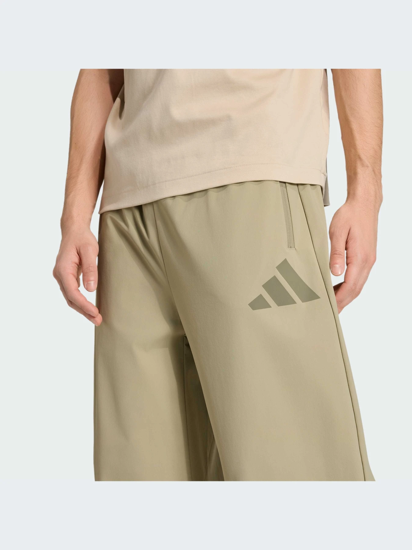 Брюки Adidas ZNE модель KE6555-KZ Брюки Adidas ZNE модель KE6555-KZ Фото