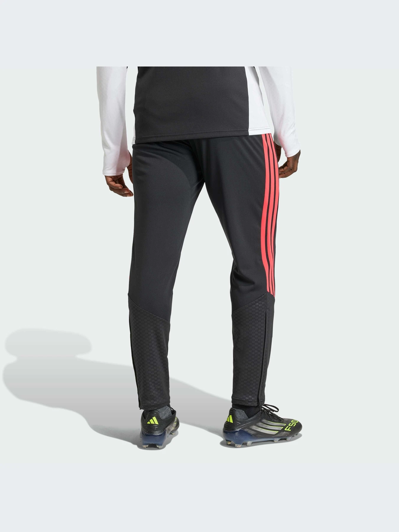 Брюки Adidas Tiro модель KA5122-KZ Брюки Adidas Tiro модель KA5122-KZ Фото