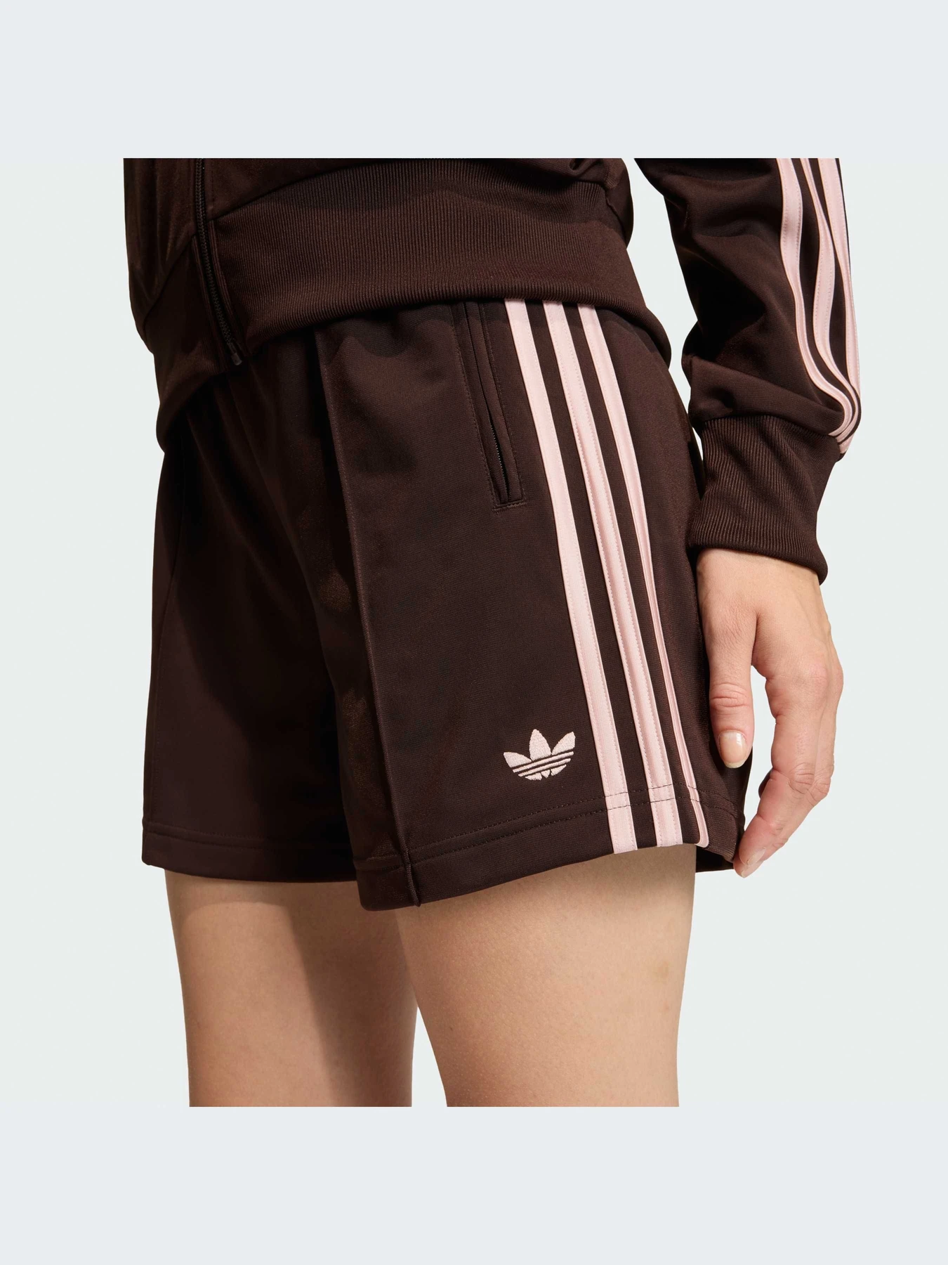 Шорты Adidas модель KD3672-KZ Шорты Adidas модель KD3672-KZ Фото