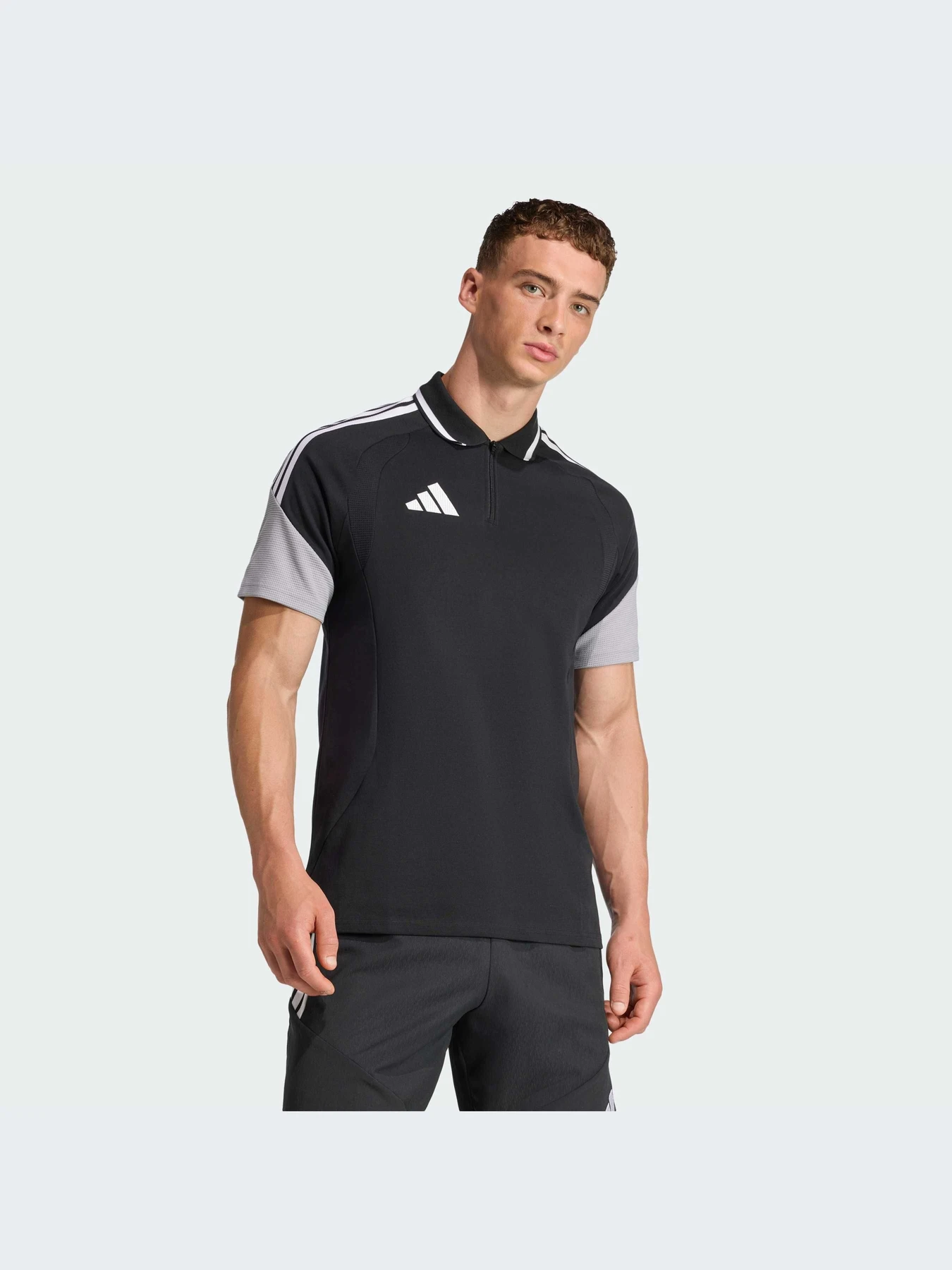 Футболки и поло Adidas Tiro модель KB0160-KZ Футболки и поло Adidas Tiro модель KB0160-KZ Фото