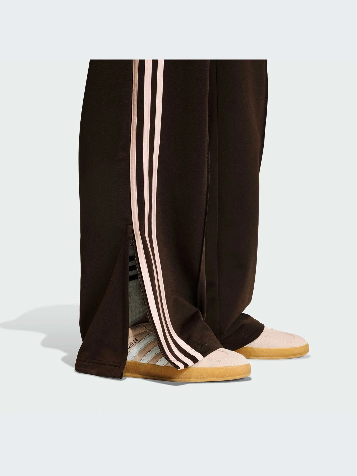 Брюки Adidas модель KD3664-KZ Брюки Adidas модель KD3664-KZ Фото