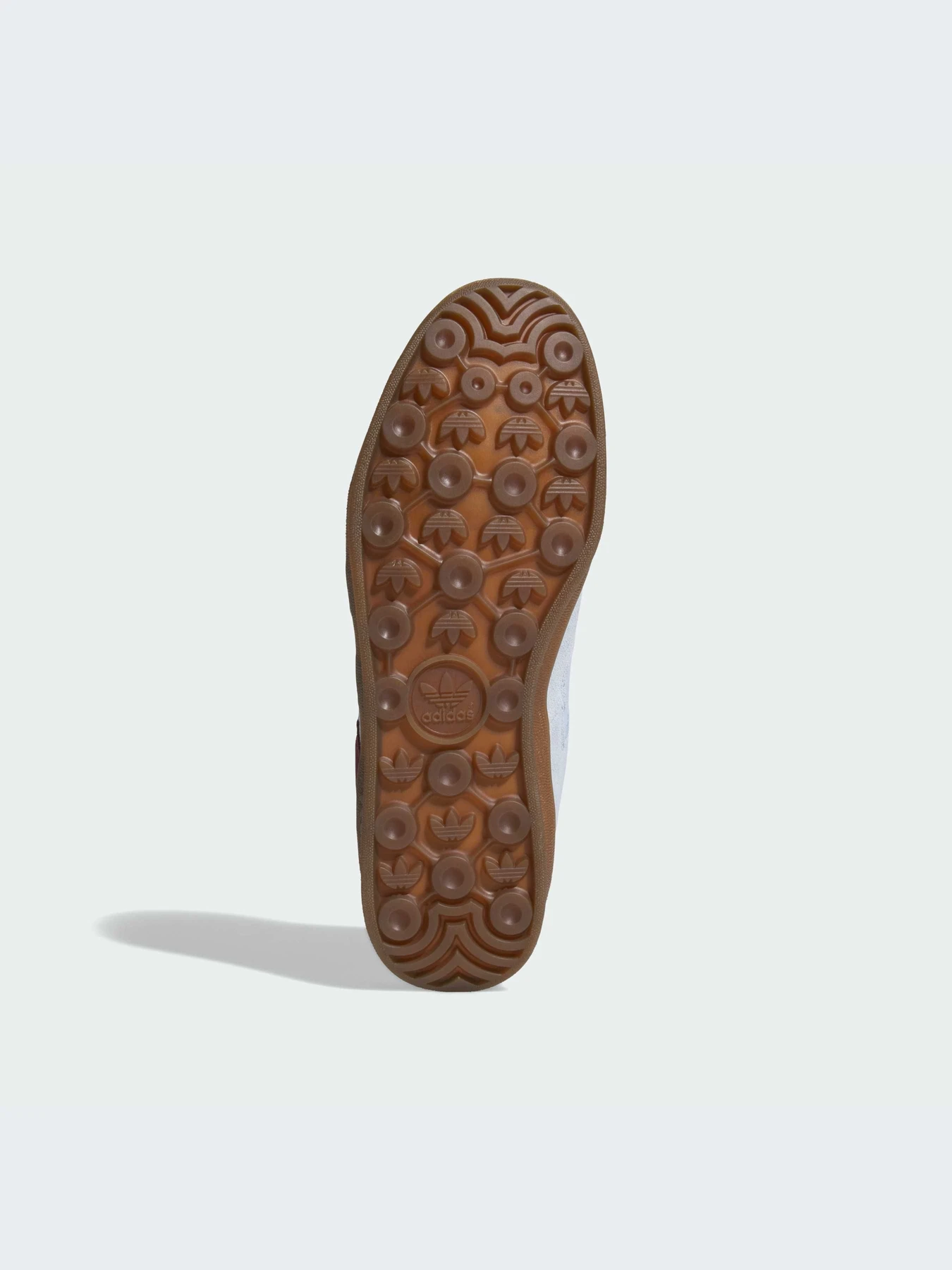 Кроссовки Adidas модель HQ4717-KZ Кроссовки Adidas модель HQ4717-KZ Фото