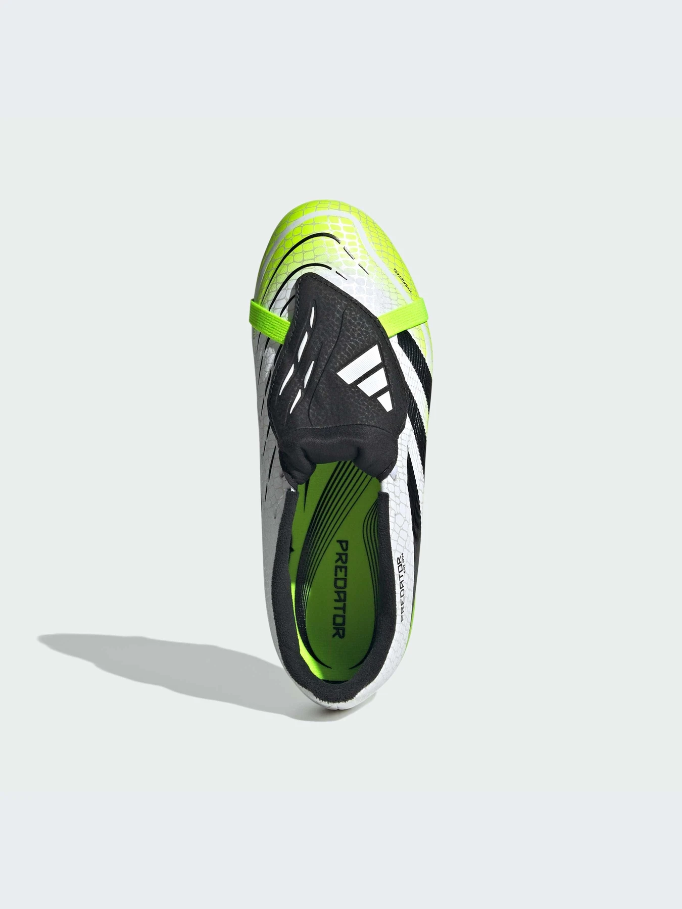 Кроссовки Adidas Predator модель JP9916-KZ Кроссовки Adidas Predator модель JP9916-KZ Фото