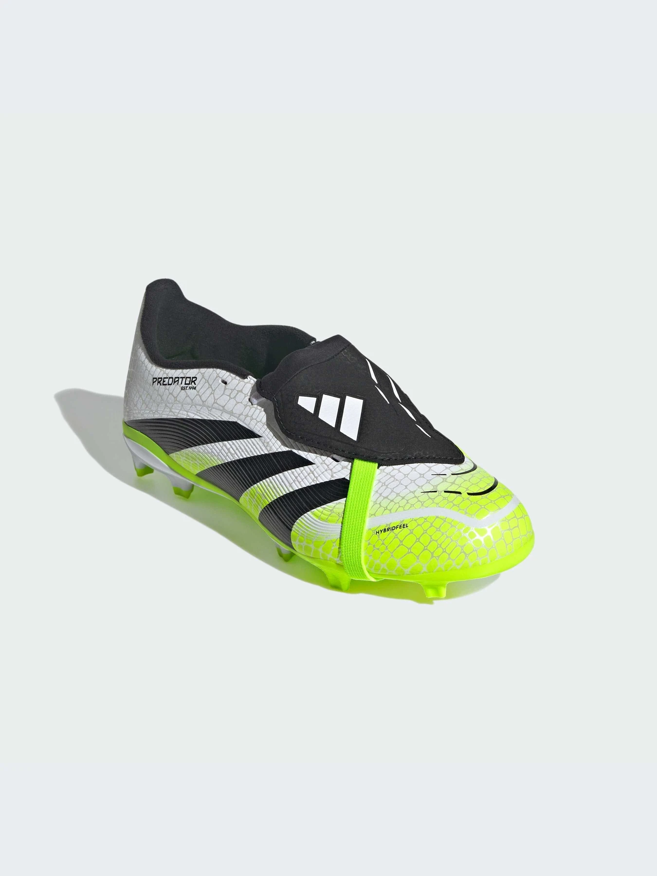 Кроссовки Adidas Predator модель JP9916-KZ Кроссовки Adidas Predator модель JP9916-KZ Фото