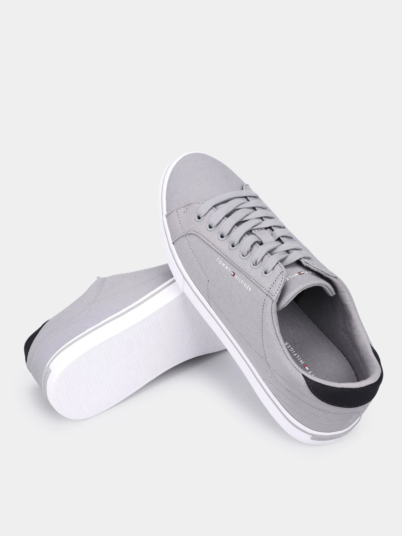 Кеды Tommy Hilfiger модель FM0FM05688-PRY Кеды Tommy Hilfiger модель FM0FM05688-PRY Фото