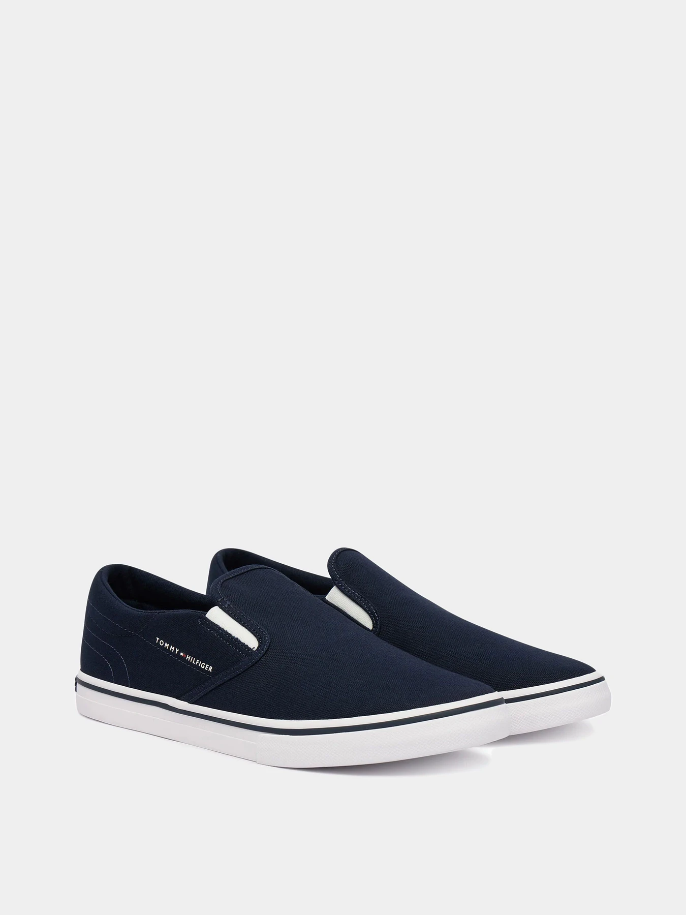 Слипоны и мокасины Tommy Hilfiger модель FM0FM05689-DW5 Слипоны и мокасины Tommy Hilfiger модель FM0FM05689-DW5 Фото