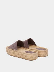 Шлёпанцы Calvin Klein модель HW0HW02890-PD8 Фото