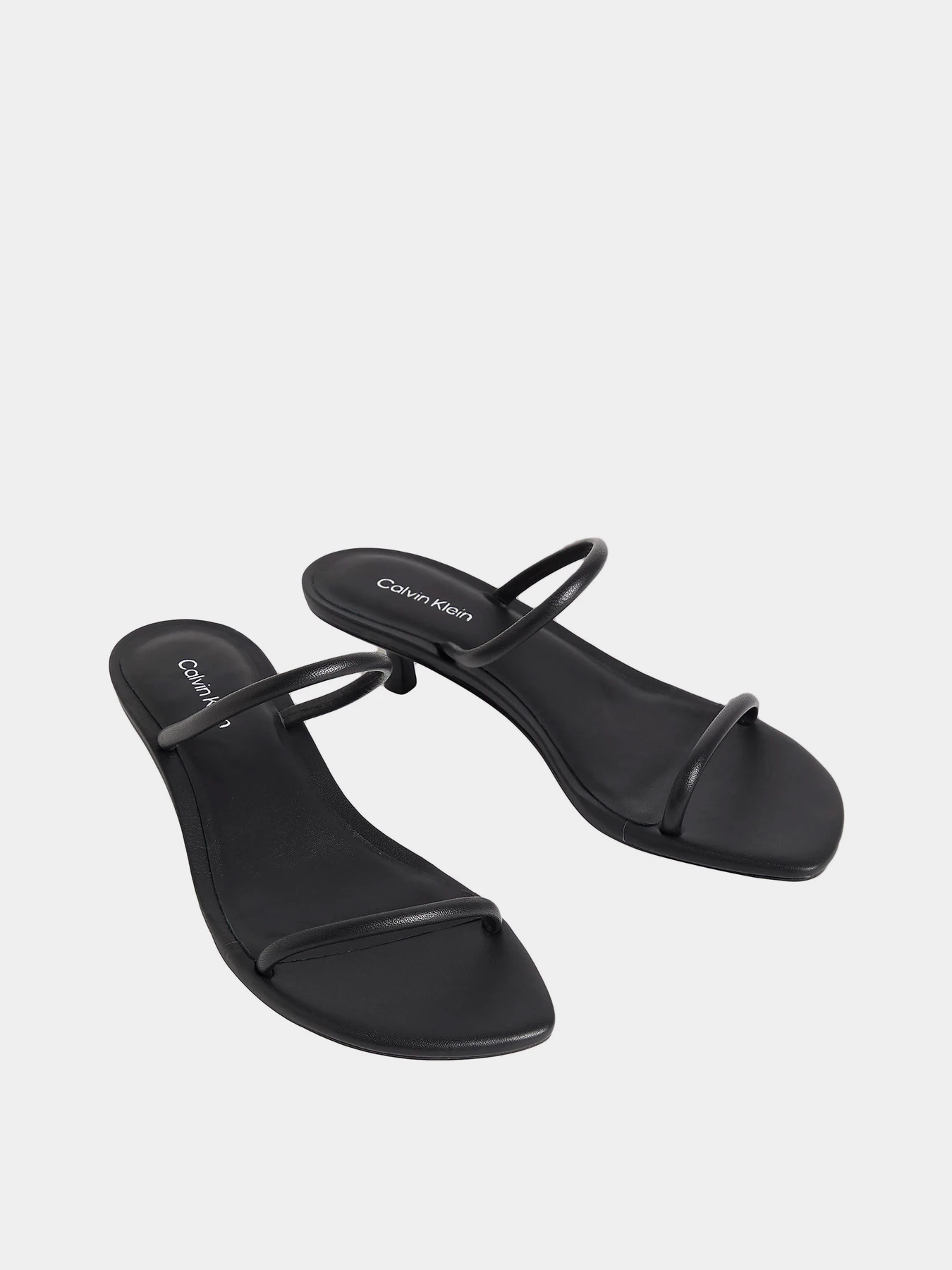 Шлёпанцы Calvin Klein модель HW0HW02919-0GJ Шлёпанцы Calvin Klein модель HW0HW02919-0GJ Фото