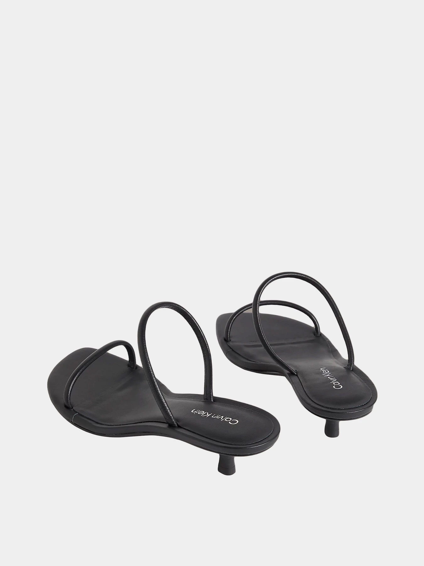 Шлёпанцы Calvin Klein модель HW0HW02919-0GJ Шлёпанцы Calvin Klein модель HW0HW02919-0GJ Фото