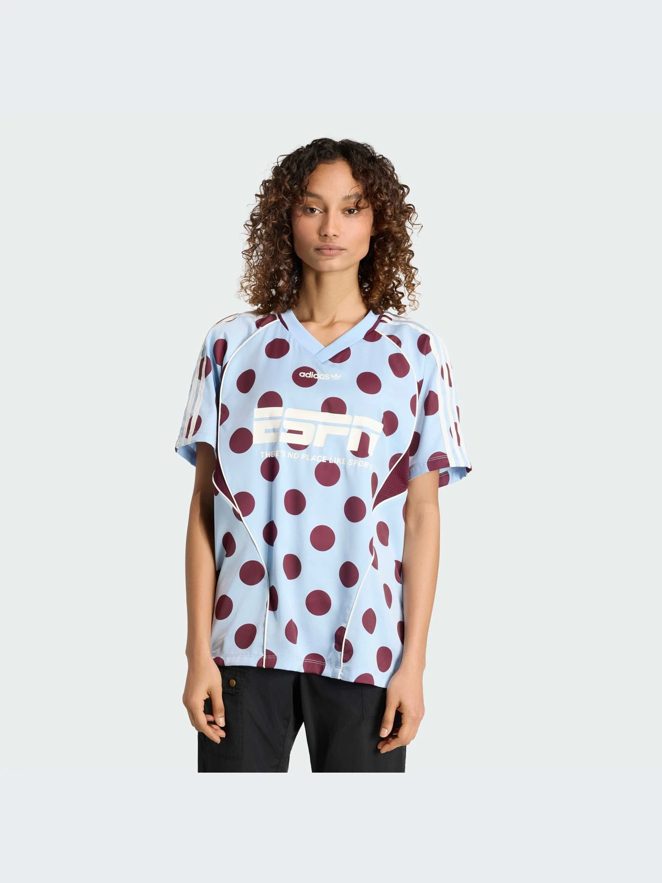 Футболки и поло Adidas Adicolor модель KV1188-KZ Футболки и поло Adidas Adicolor модель KV1188-KZ Фото