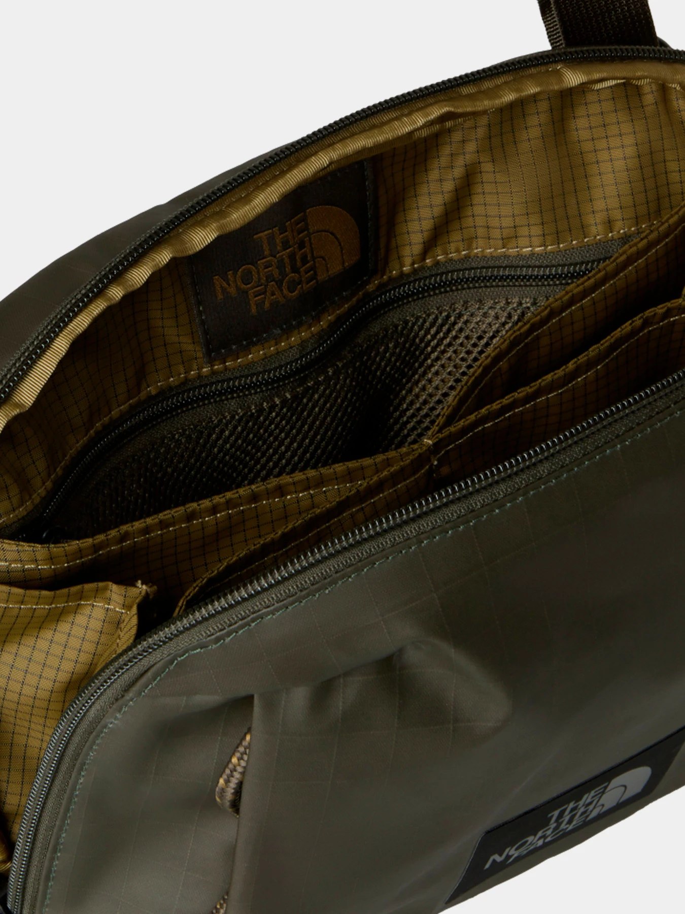 Сумки The North Face модель NF0A8GJBBQW1 Сумки The North Face модель NF0A8GJBBQW1 Фото