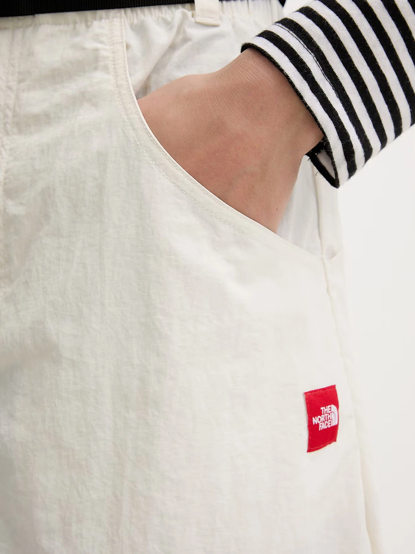 Юбки The North Face модель NF0A8FHEQLI1 Юбки The North Face модель NF0A8FHEQLI1 Фото