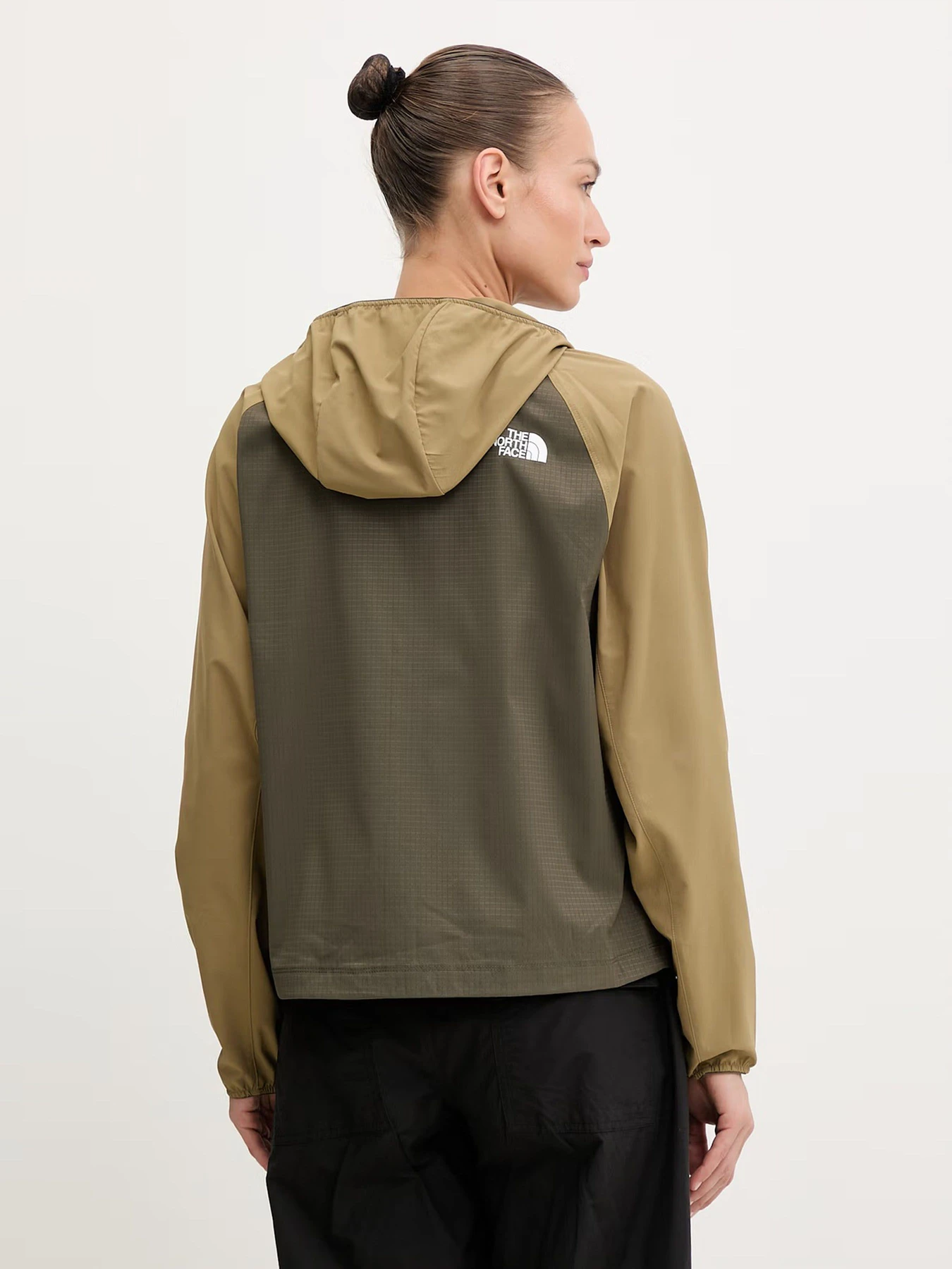 Куртки и дубленки The North Face модель NF0A8ER2JV41 Куртки и дубленки The North Face модель NF0A8ER2JV41 Фото