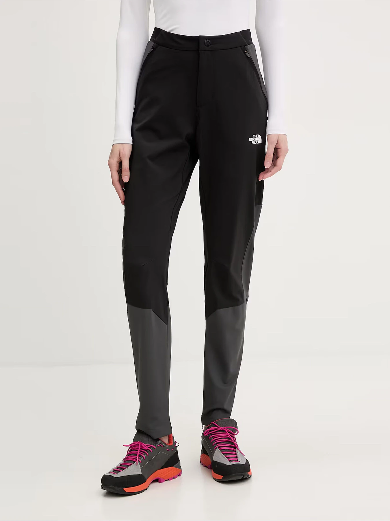 Брюки The North Face модель NF0A8BT3KT01 Брюки The North Face модель NF0A8BT3KT01 Фото