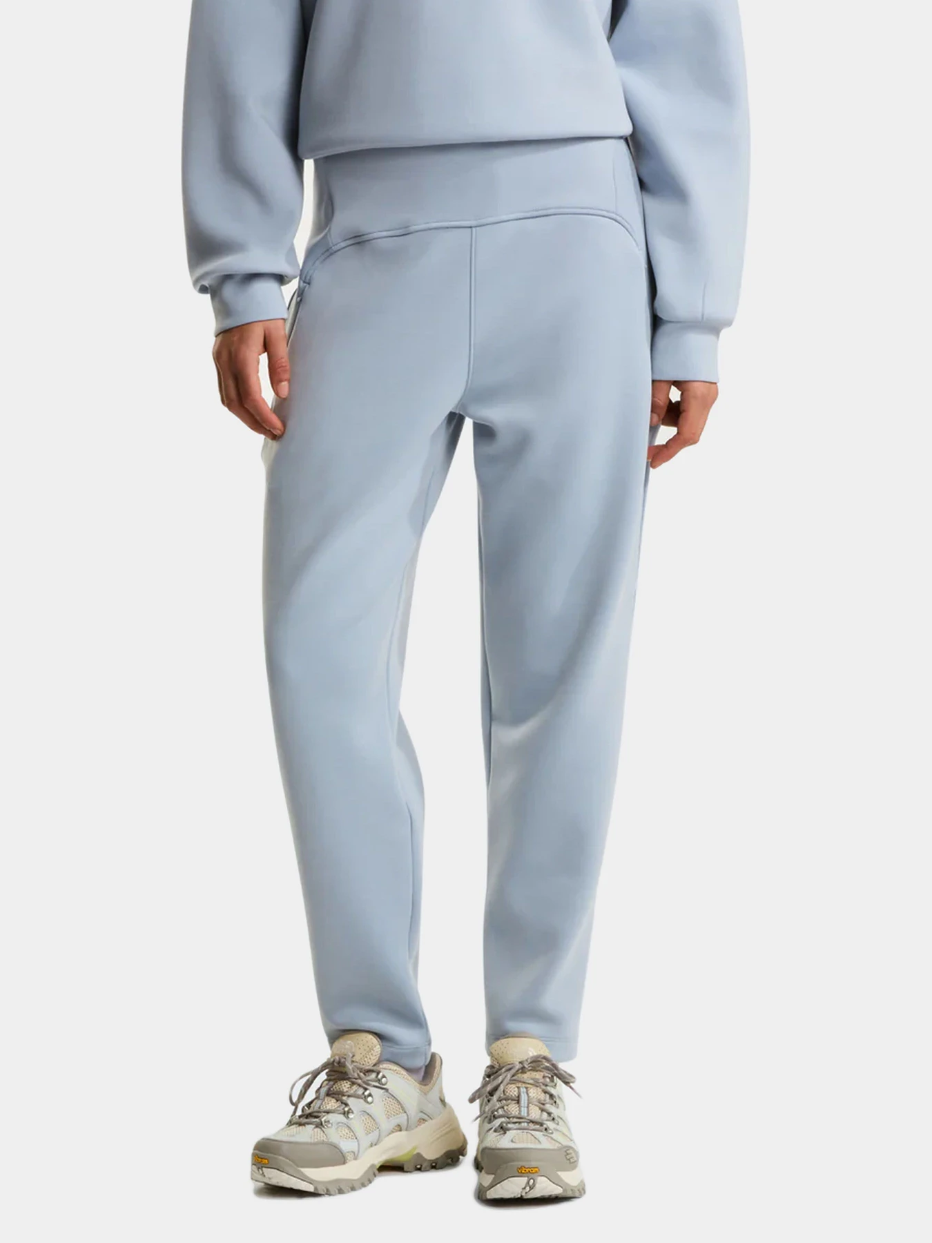 Брюки The North Face модель NF0A8ERUFM21 Брюки The North Face модель NF0A8ERUFM21 Фото