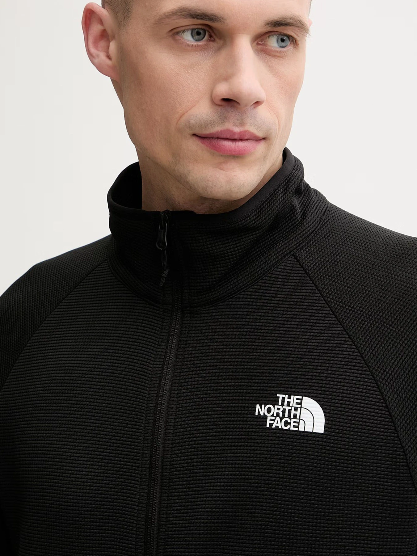 Куртки и дубленки The North Face модель NF0A8G0WJK31 Куртки и дубленки The North Face модель NF0A8G0WJK31 Фото