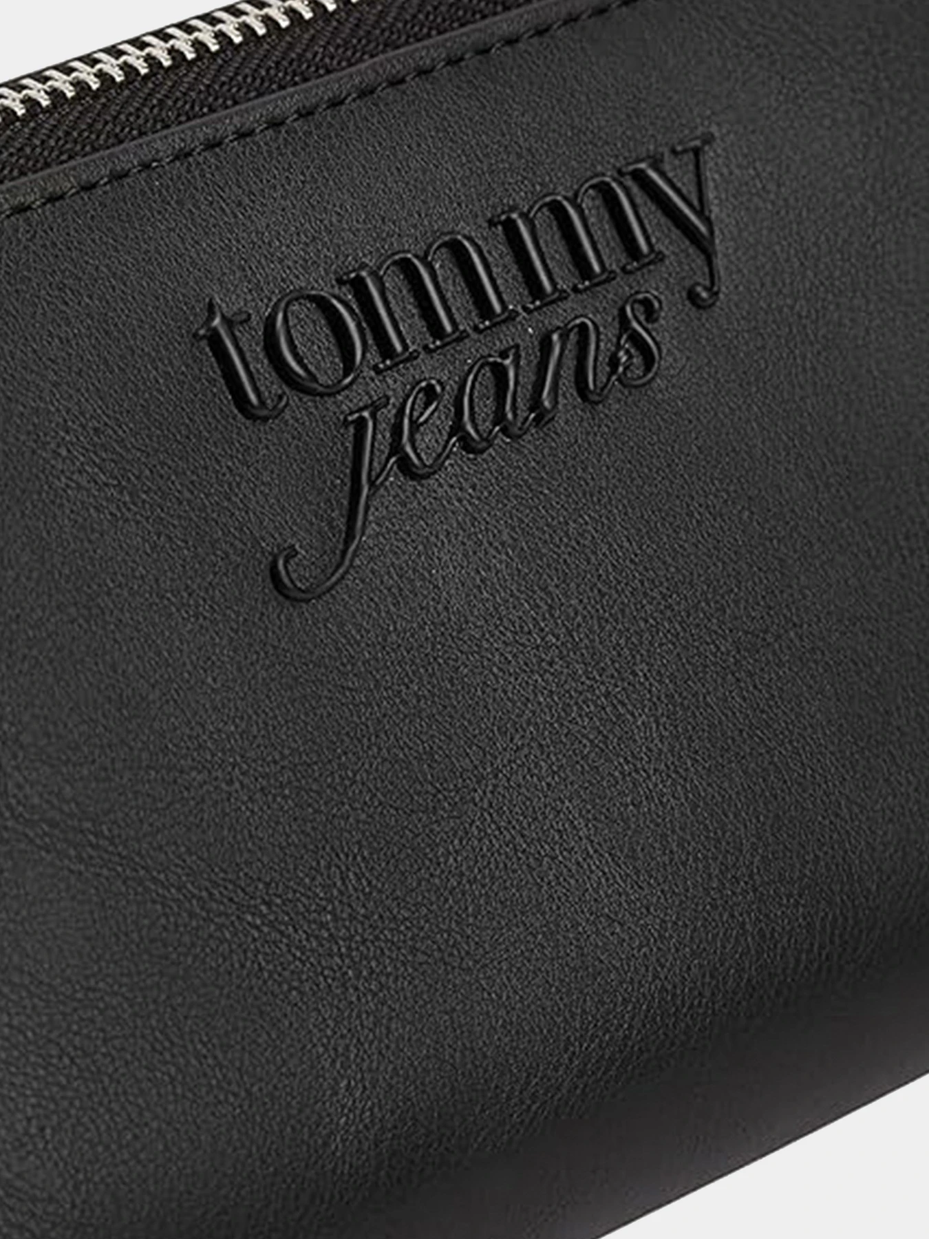 Кошельки Tommy Hilfiger модель AW0AW18447-BDS Кошельки Tommy Hilfiger модель AW0AW18447-BDS Фото