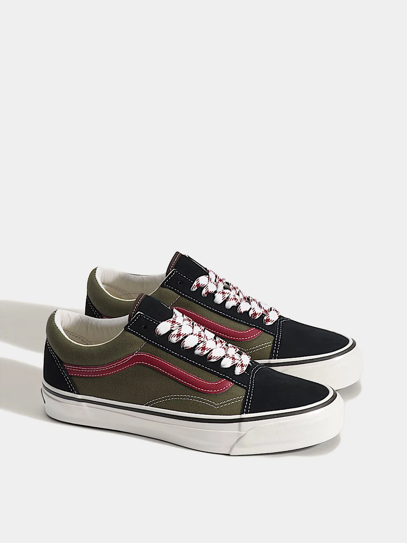 Кеды Vans модель VN000D9JBKO1 Кеды Vans модель VN000D9JBKO1 Фото