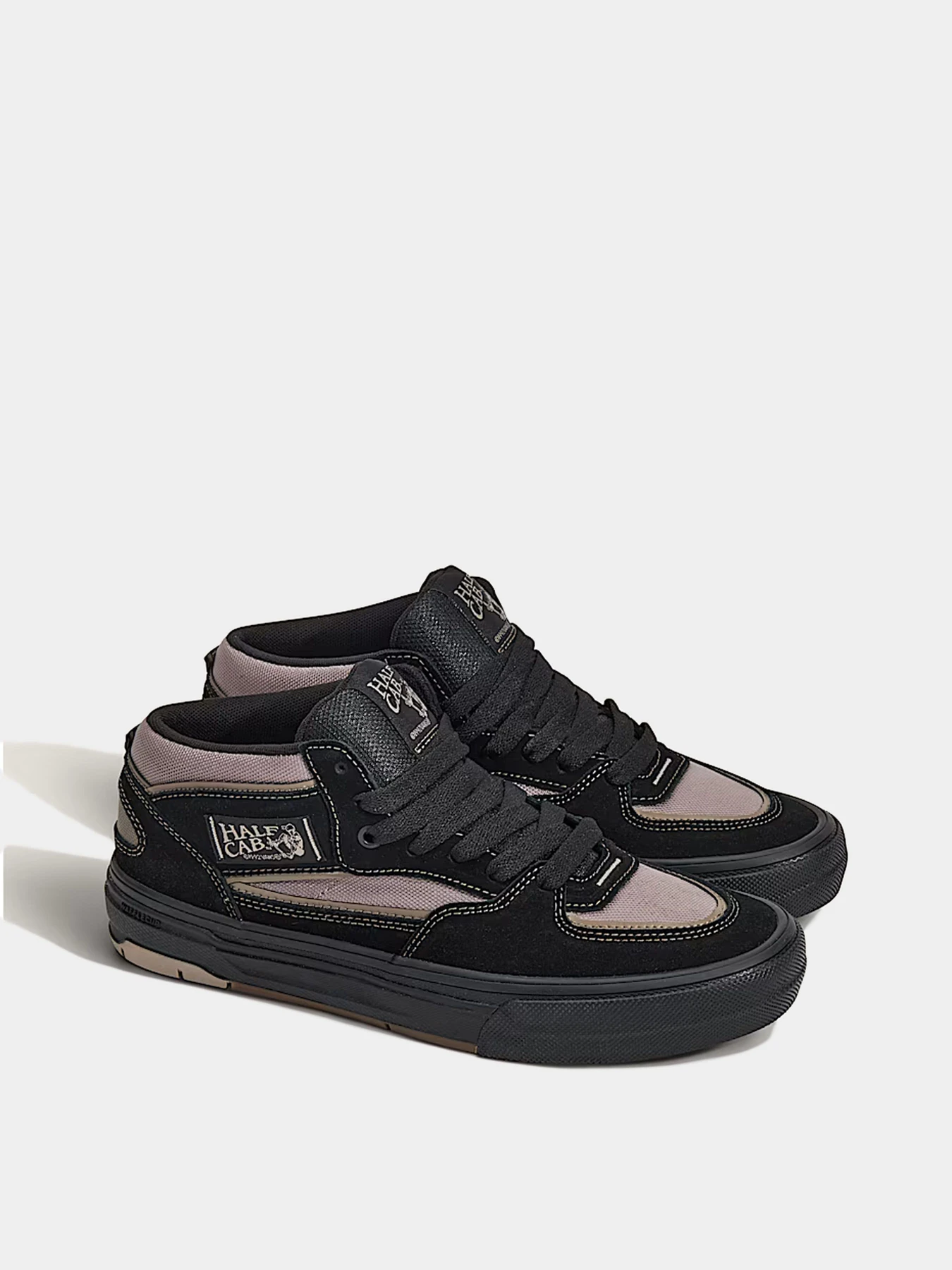 Кеды Vans модель VN000D9ZOUK1 Кеды Vans модель VN000D9ZOUK1 Фото