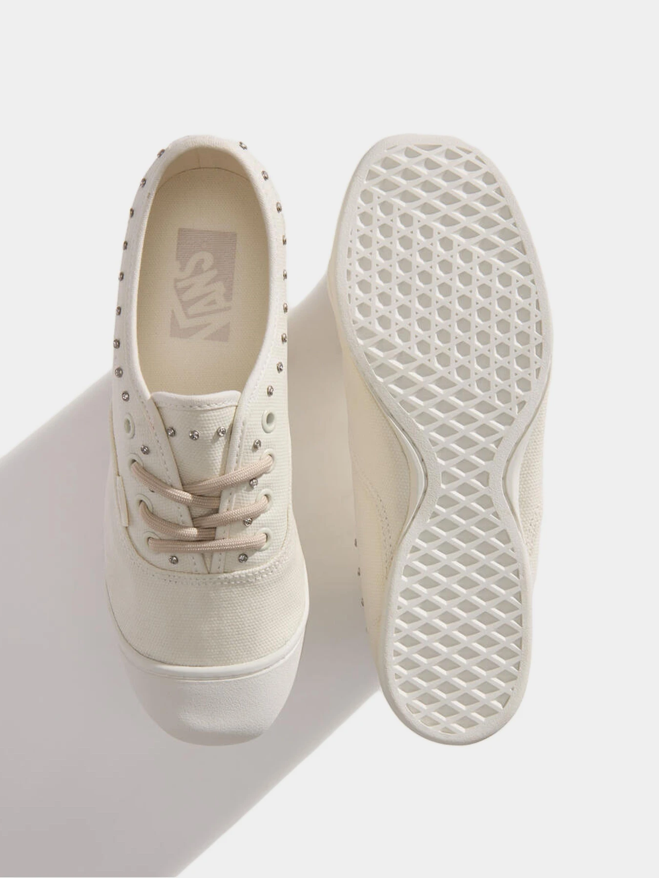 Кеды Vans модель VN000EDXCCZ1 Кеды Vans модель VN000EDXCCZ1 Фото