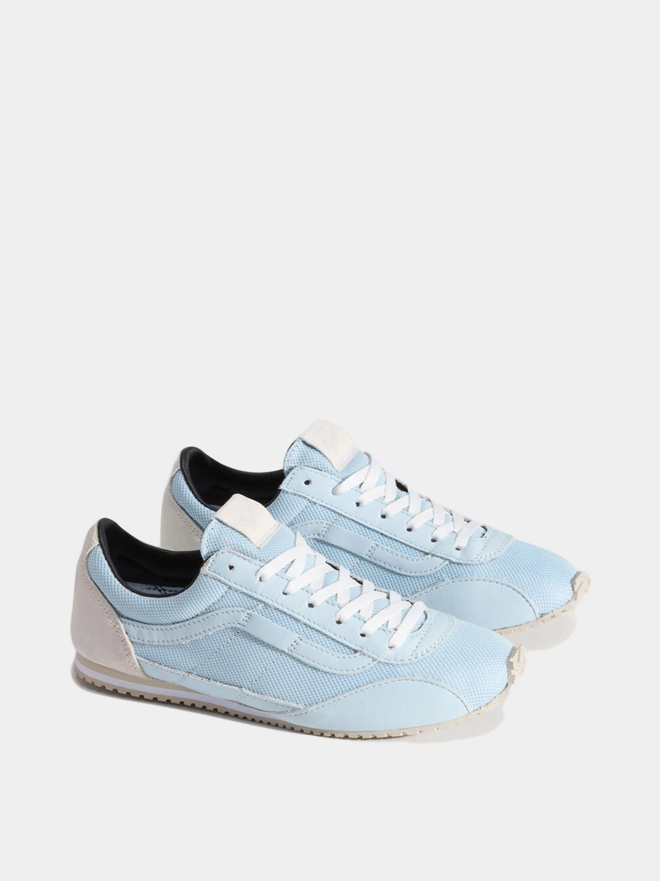 Кроссовки Vans модель VN000EHQFOA1 Кроссовки Vans модель VN000EHQFOA1 Фото