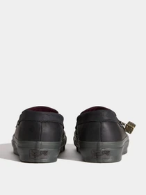 Туфли и лоферы Vans модель VN000VATBLK1 Фото