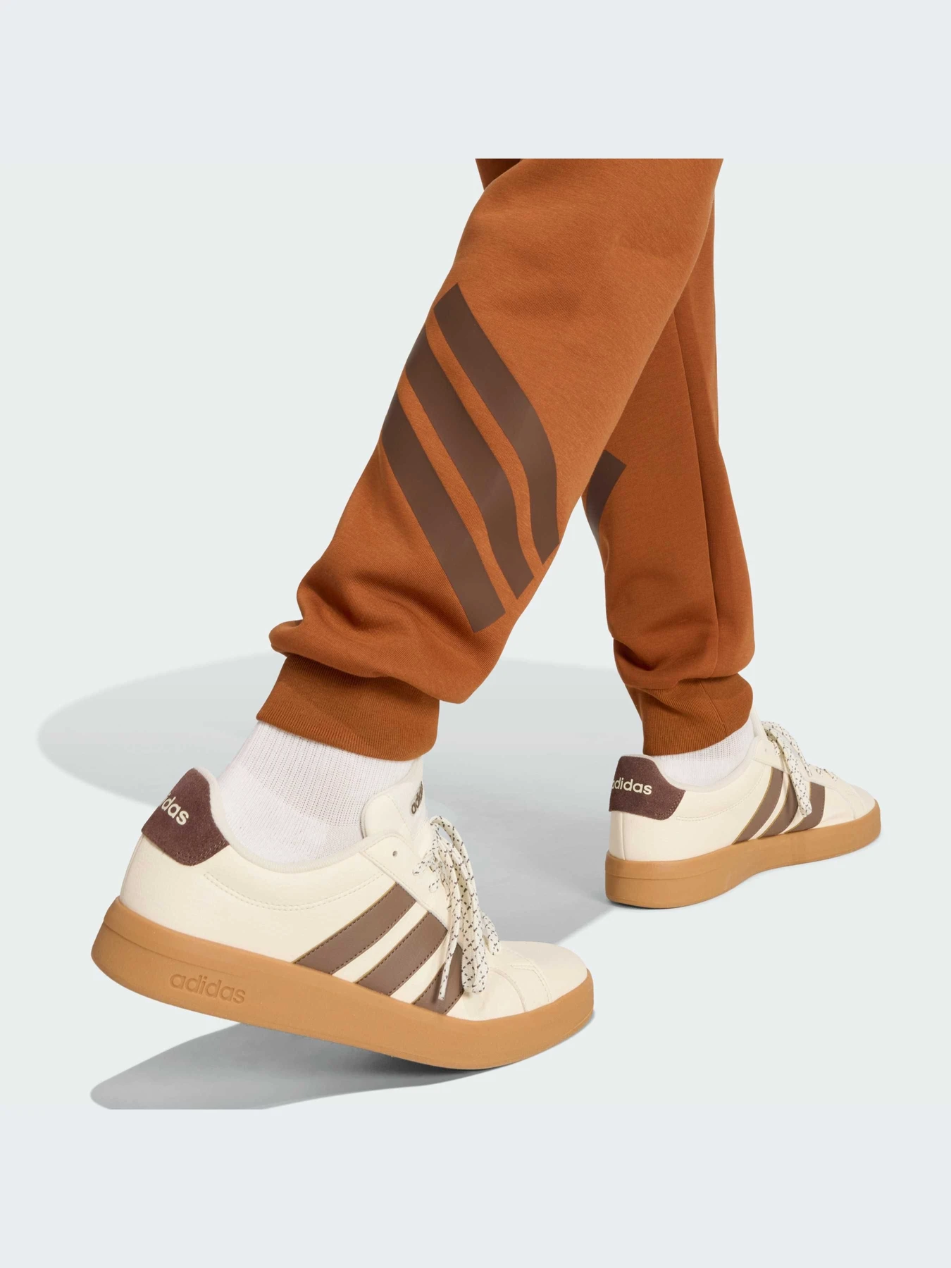 Брюки Adidas модель KD5209-KZ Брюки Adidas модель KD5209-KZ Фото