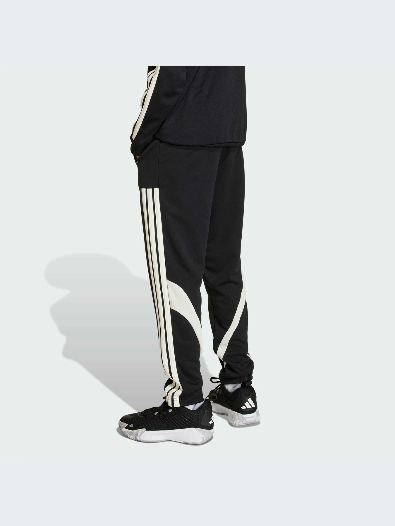 Брюки Adidas Tiro модель KD6013-KZ Брюки Adidas Tiro модель KD6013-KZ Фото