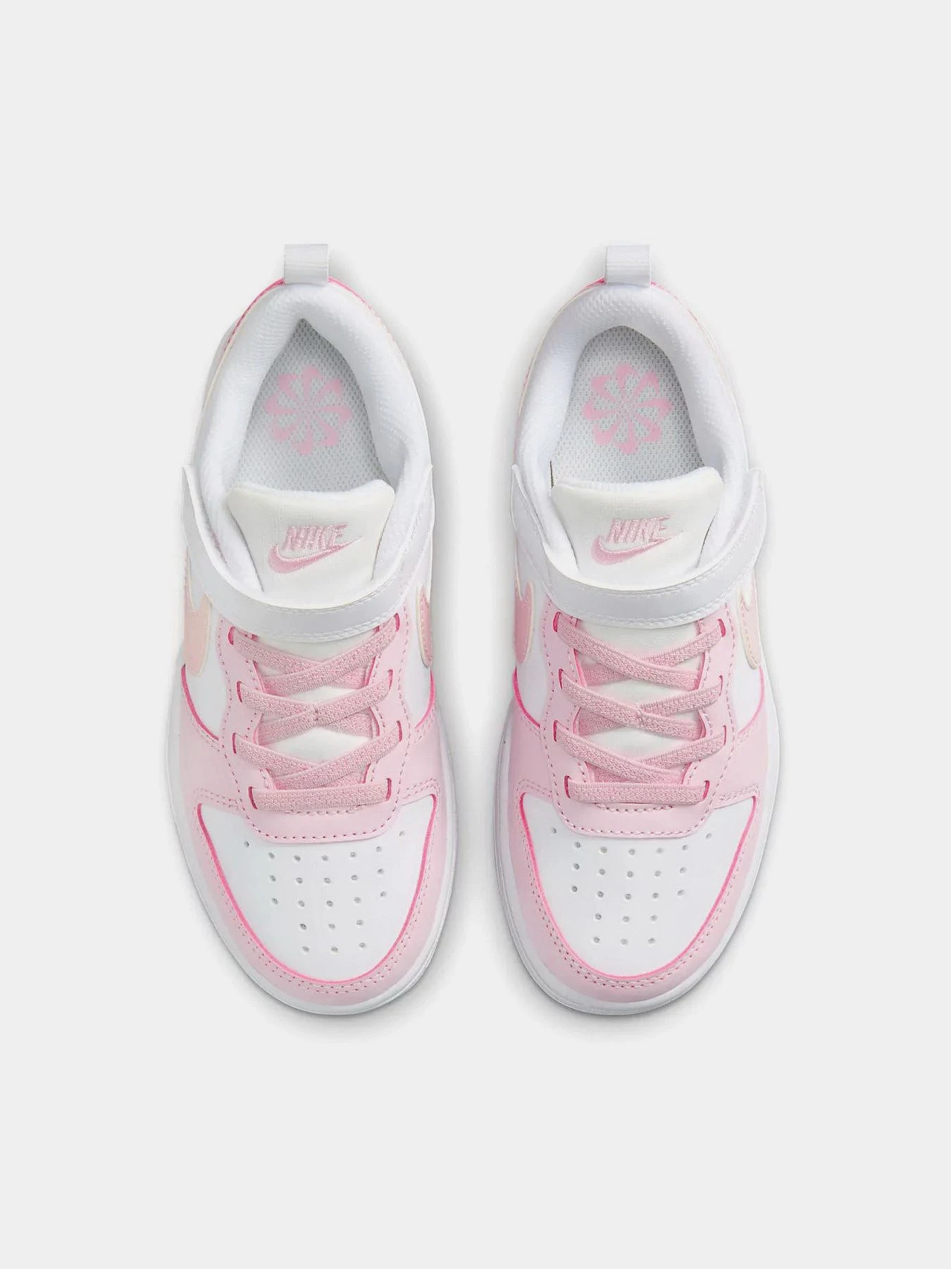 Кроссовки NIKE модель DV5457-105 Кроссовки NIKE модель DV5457-105 Фото