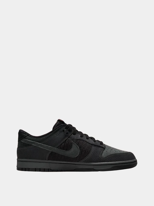 Кроссовки NIKE модель IB7746-001 Фото