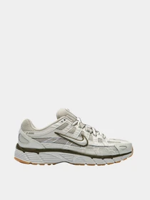 Кроссовки NIKE модель BV1021-016 Фото
