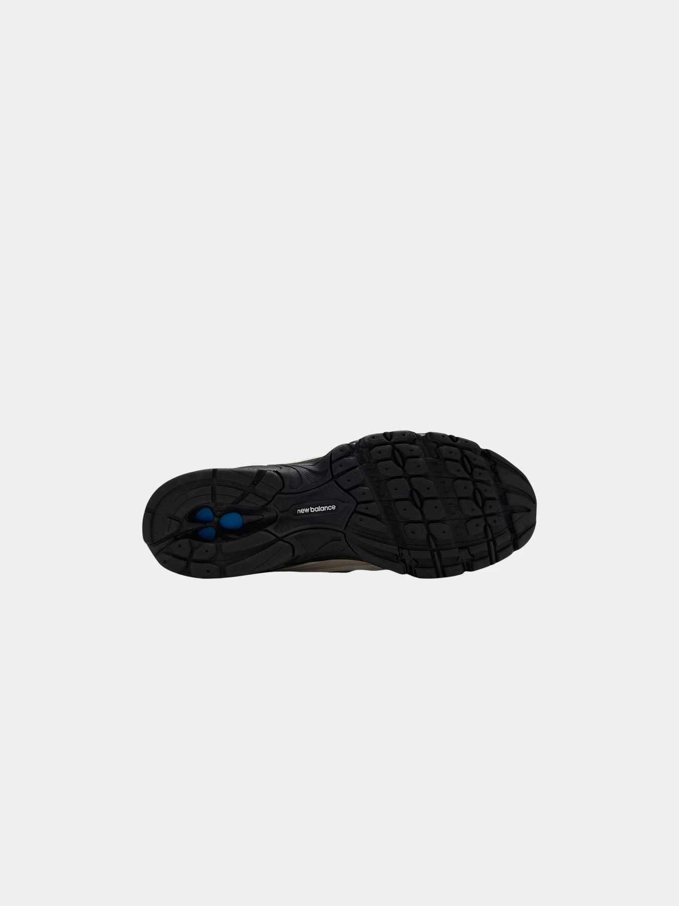 Кроссовки New Balance модель U7404OO Кроссовки New Balance модель U7404OO Фото