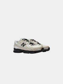 Кроссовки New Balance модель U7404OO Фото
