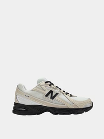 Кроссовки New Balance модель U7404OO Фото