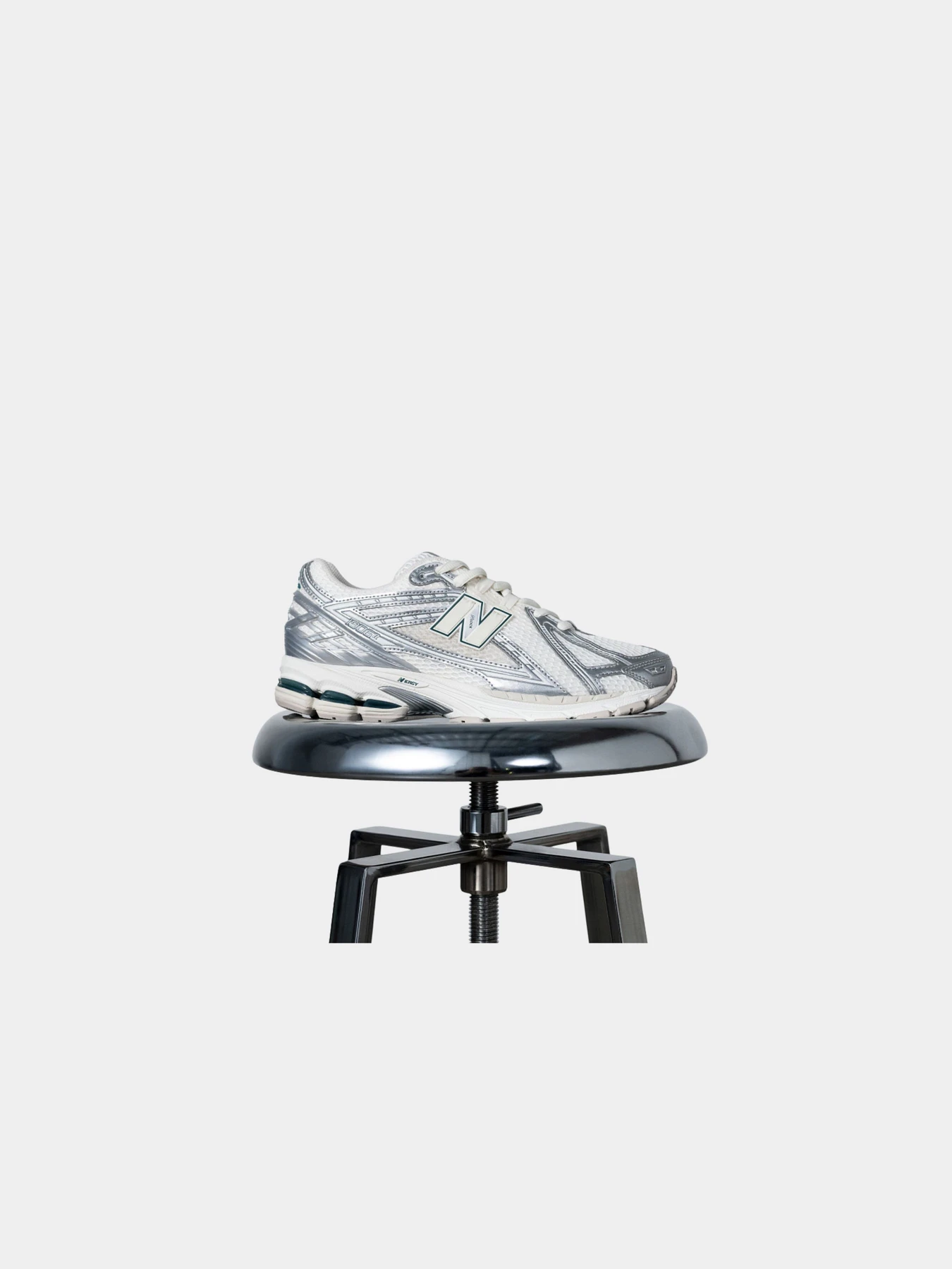 Кроссовки New Balance модель M1906REE Кроссовки New Balance модель M1906REE Фото
