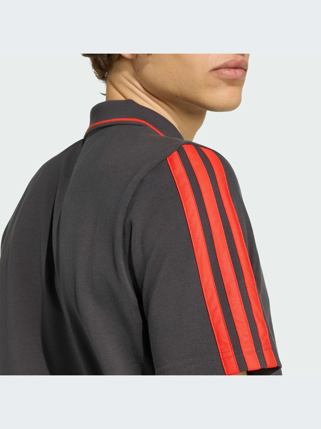 Футболки и поло Adidas модель KE6785-KZ Футболки и поло Adidas модель KE6785-KZ Фото