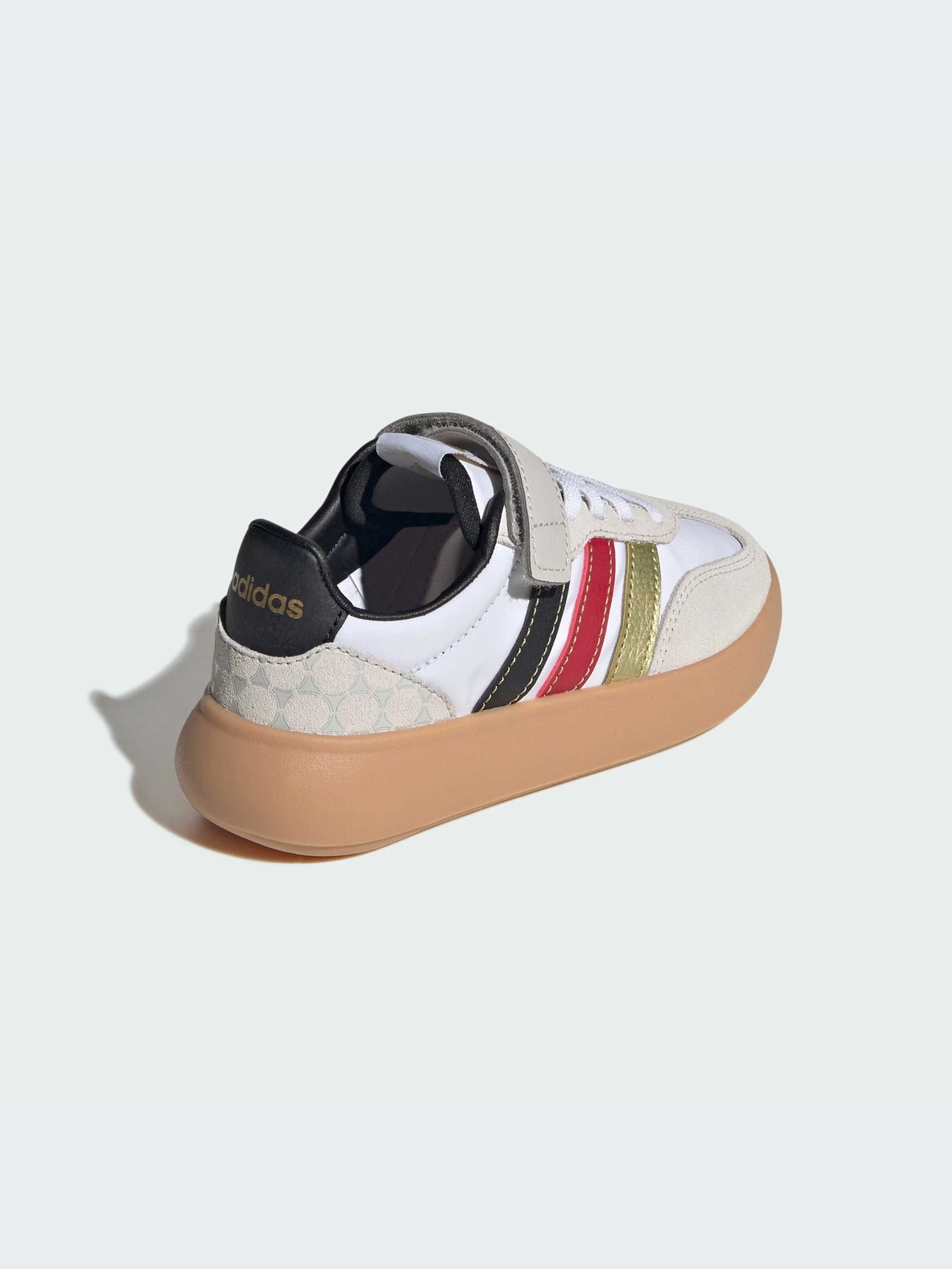 Кроссовки Adidas модель KI3117-KZ Кроссовки Adidas модель KI3117-KZ Фото