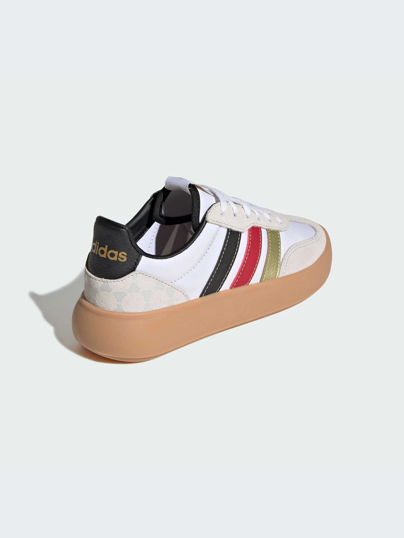 Кроссовки Adidas модель KI0581-KZ Кроссовки Adidas модель KI0581-KZ Фото