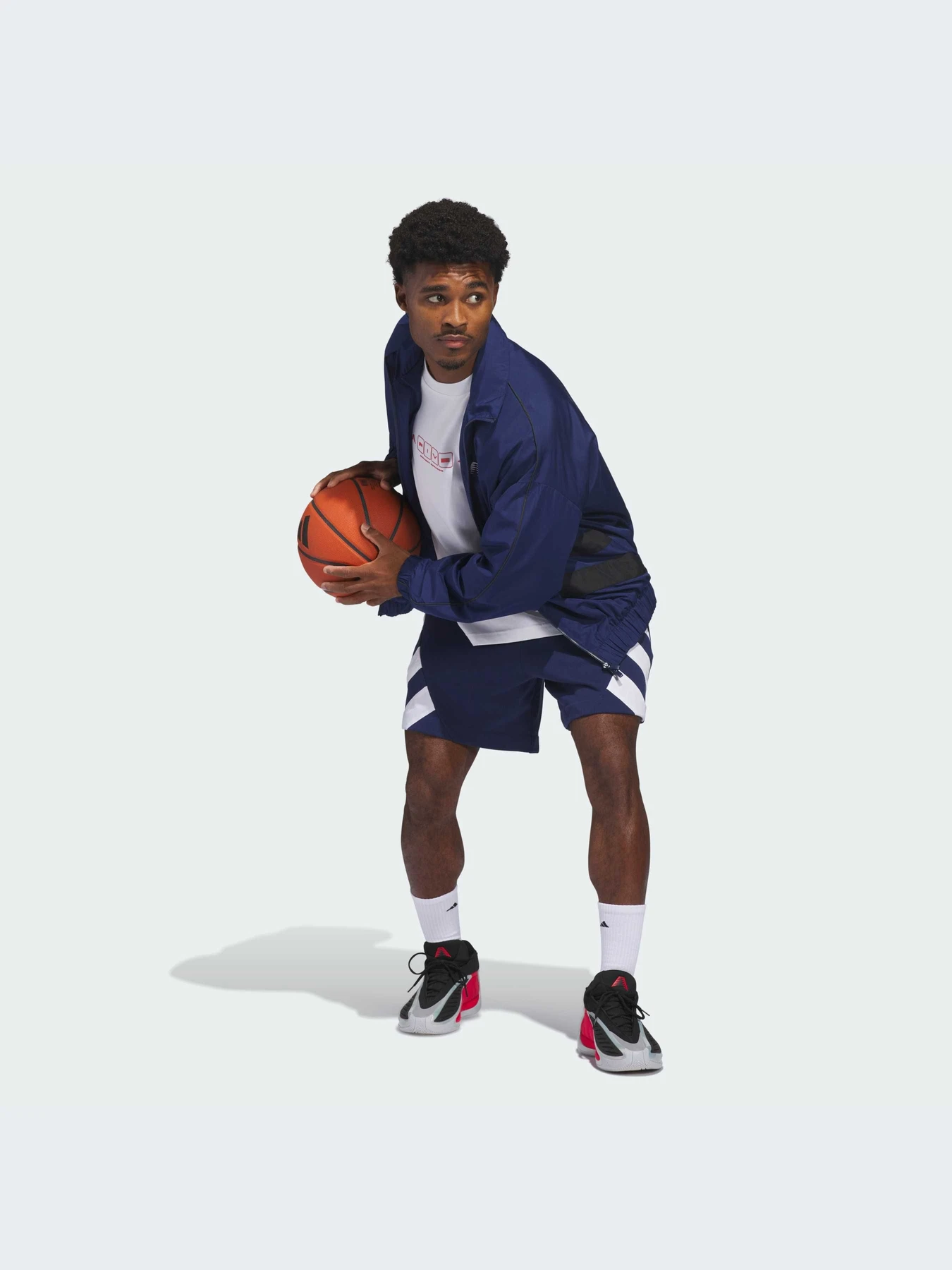 Худи и свитшоты Adidas модель KF3247-KZ Худи и свитшоты Adidas модель KF3247-KZ Фото